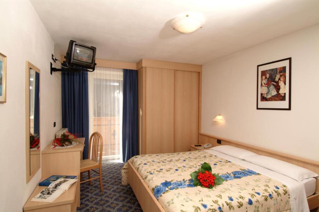 Albergo Fiordaliso Canazei Extérieur photo