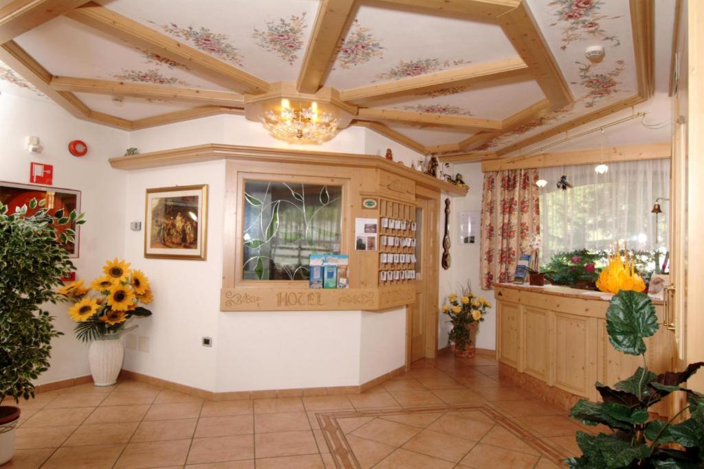 Albergo Fiordaliso Canazei Chambre photo
