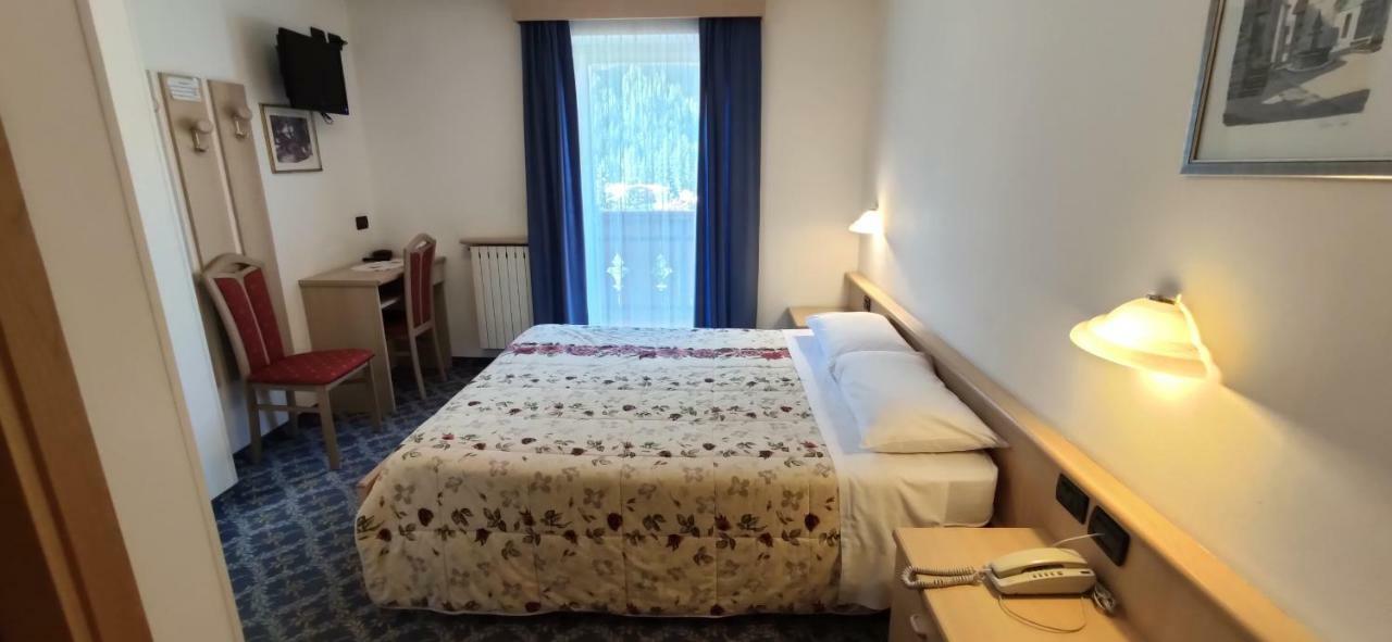 Albergo Fiordaliso Canazei Extérieur photo